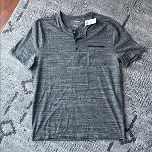 Express Charcoal Short Sleeve Henley Sz L